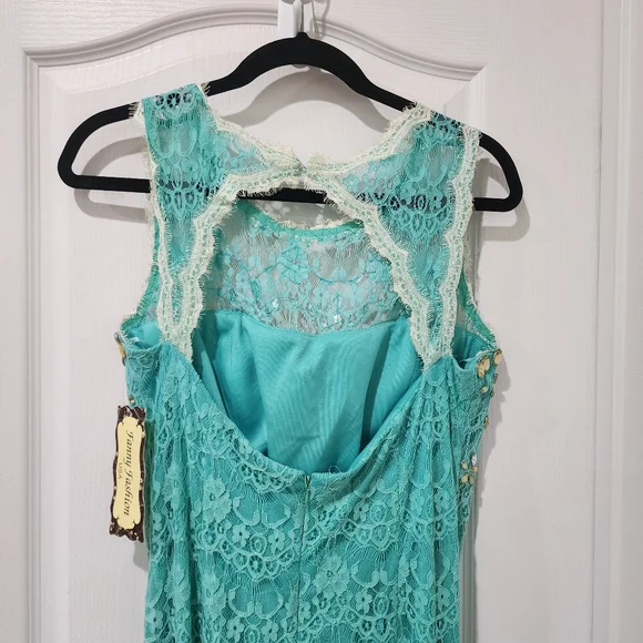 NWT Fanny fashion Sz XL Jade colour prom dress woth gold applique